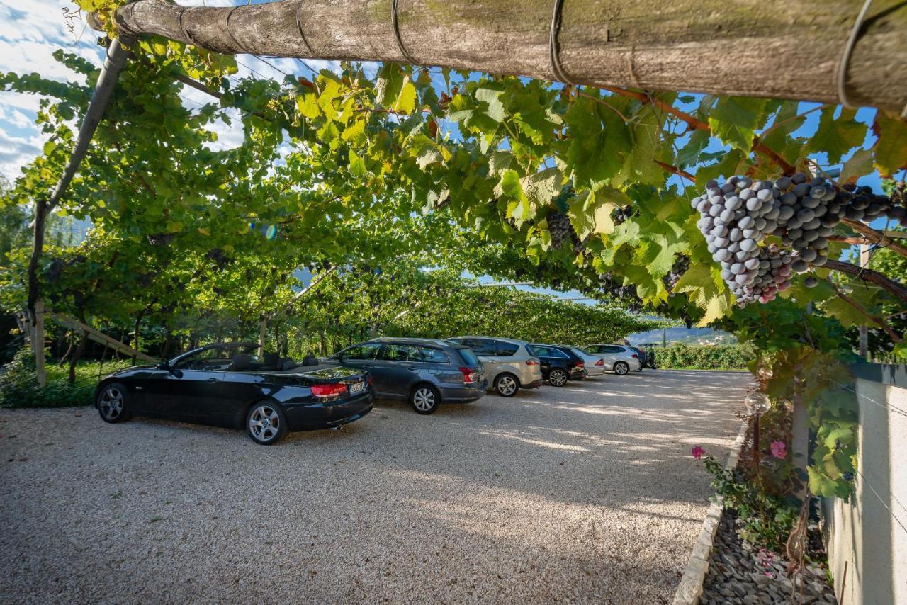 Quellenhof Apartamento Termeno Exterior foto